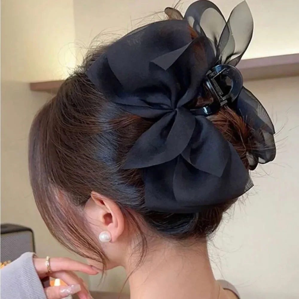 Black Floral Bow Hair Clip N1459